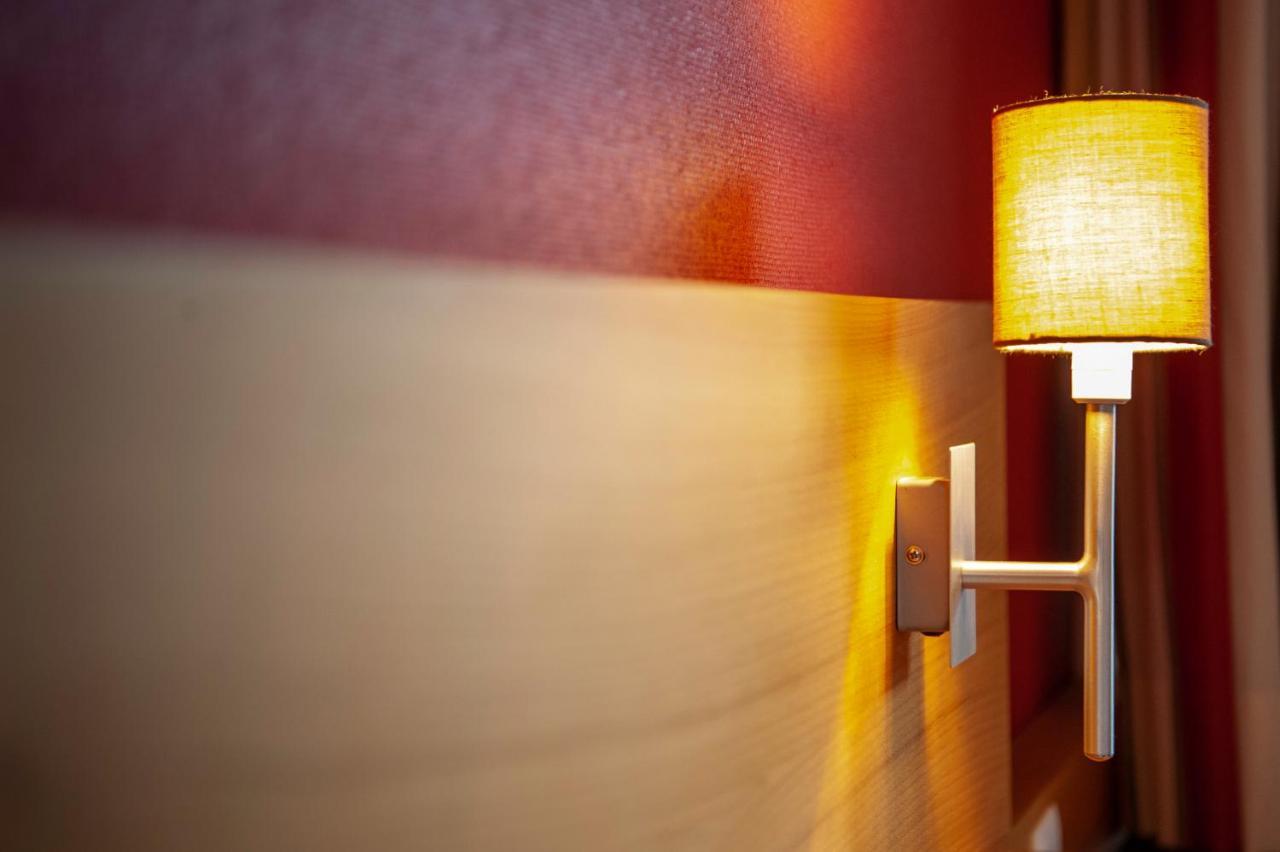 Hotel Gaedi Grachen Luaran gambar