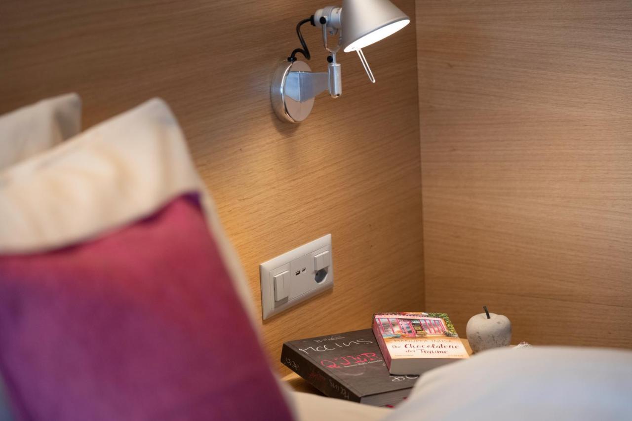 Hotel Gaedi Grachen Luaran gambar