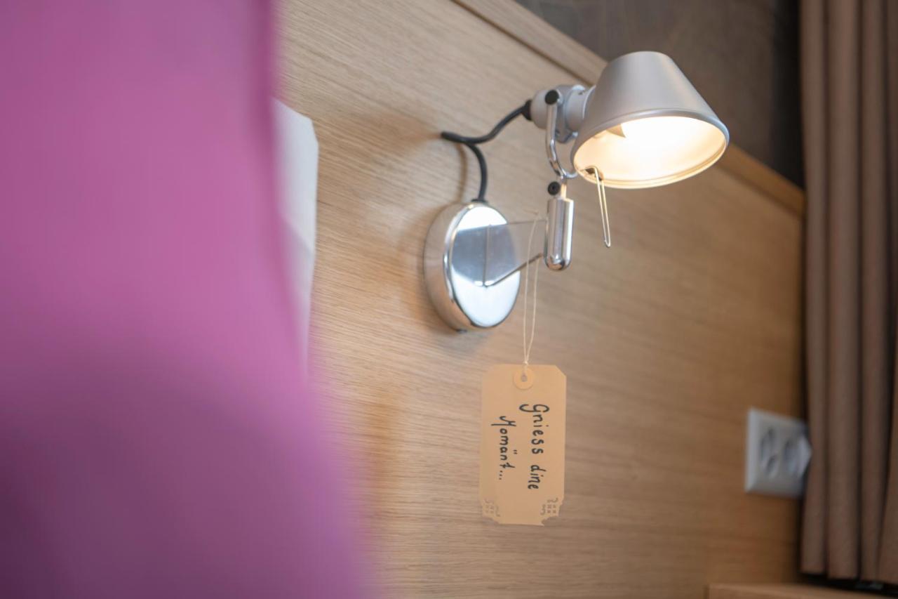 Hotel Gaedi Grachen Luaran gambar
