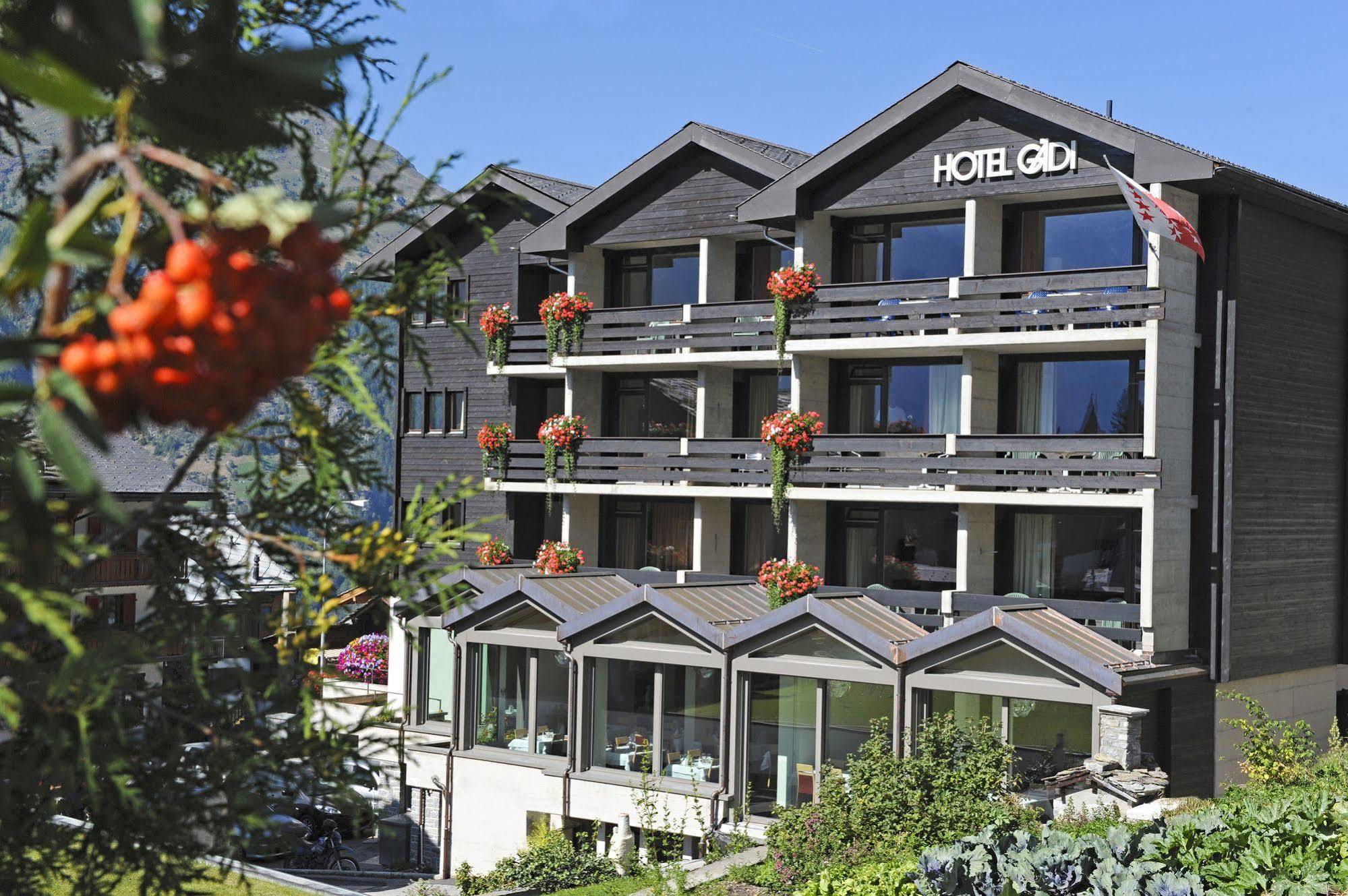 Hotel Gaedi Grachen Luaran gambar