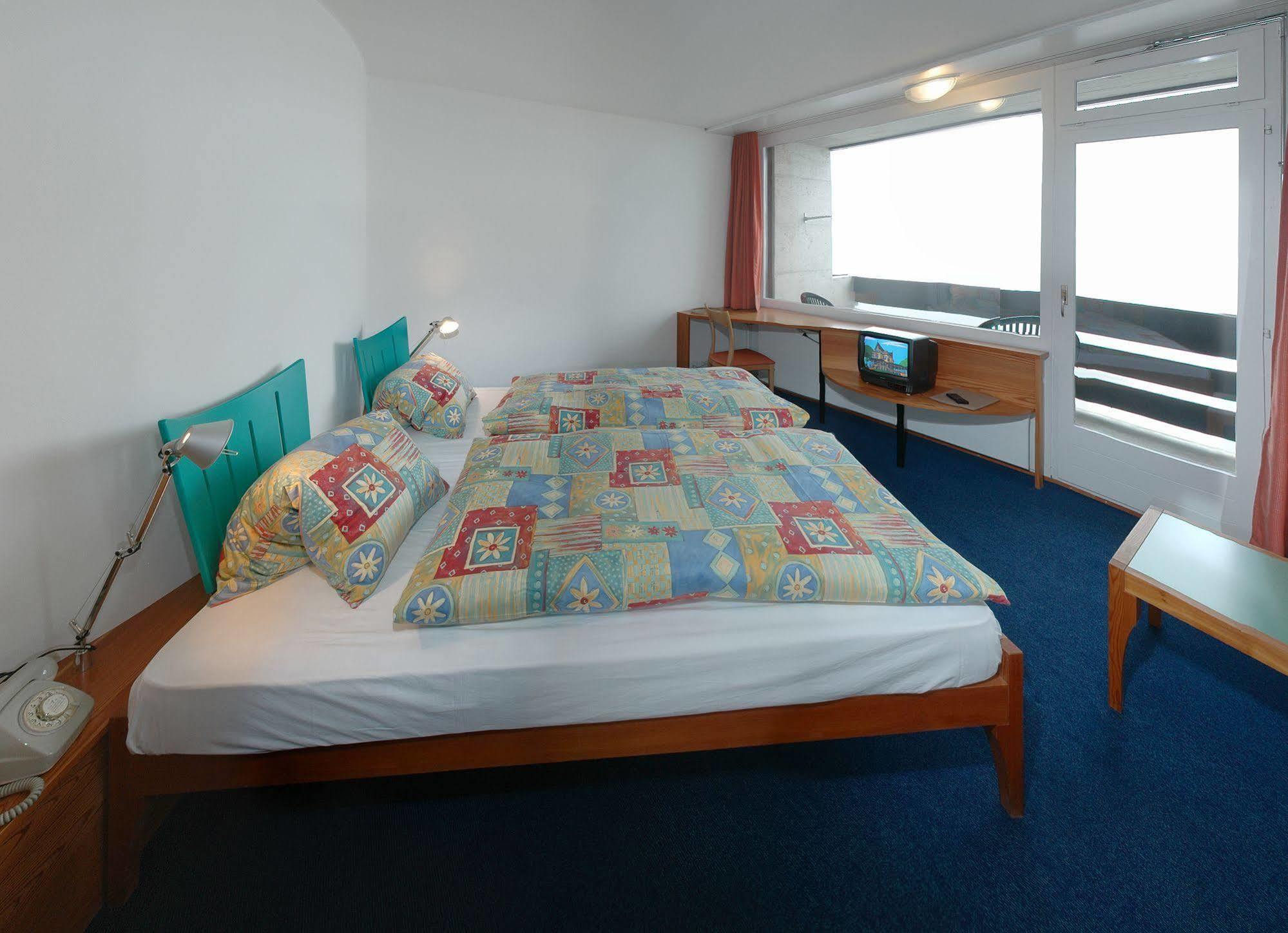 Hotel Gaedi Grachen Luaran gambar